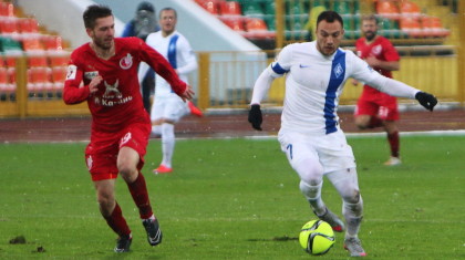 9 ноября 2015. Казань. «Рубин» — «Крылья Советов». Слева направо: Ятченко, Молло.